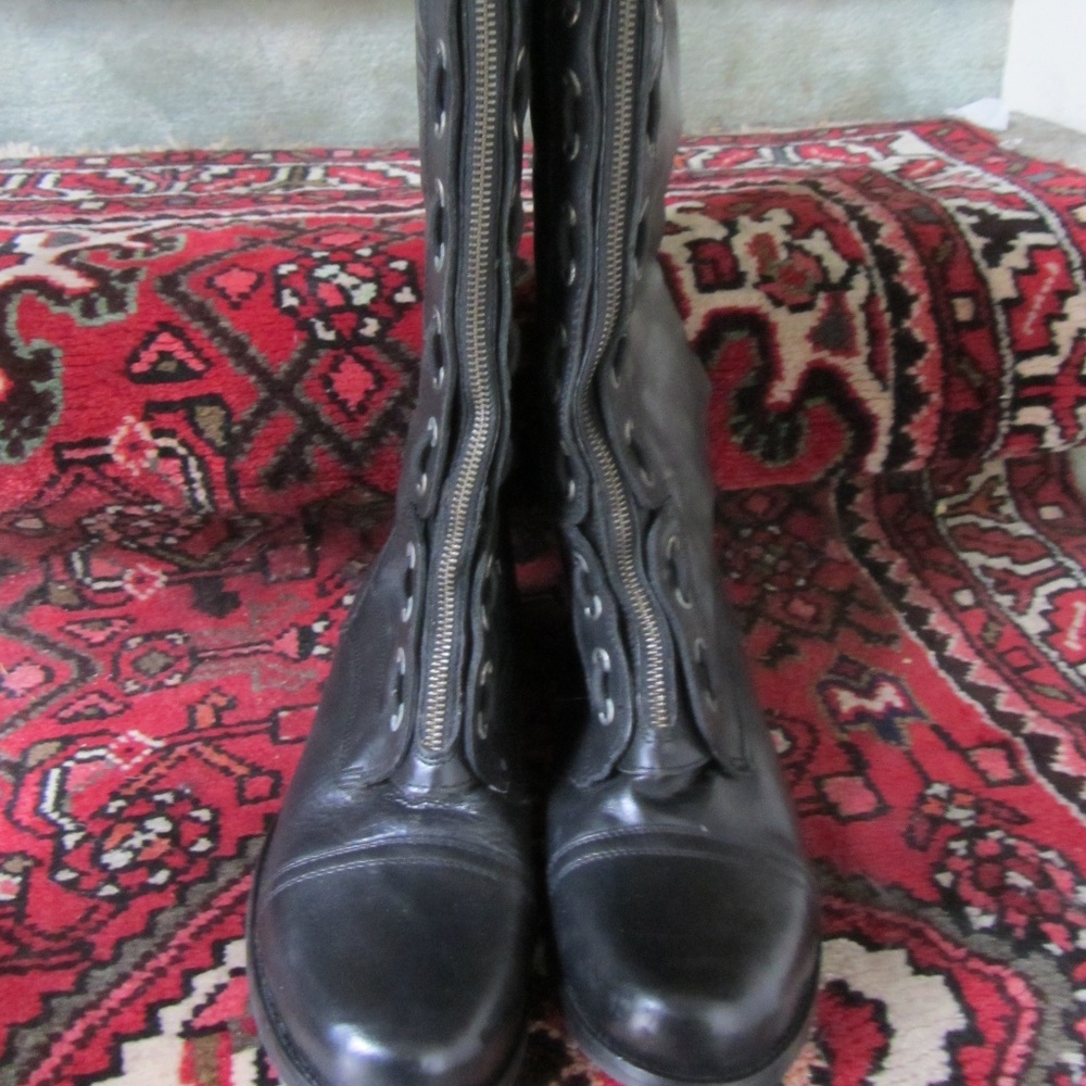 BX by BRONX BLACK LEATHER TALL COMBAT BOOTS sz9.5